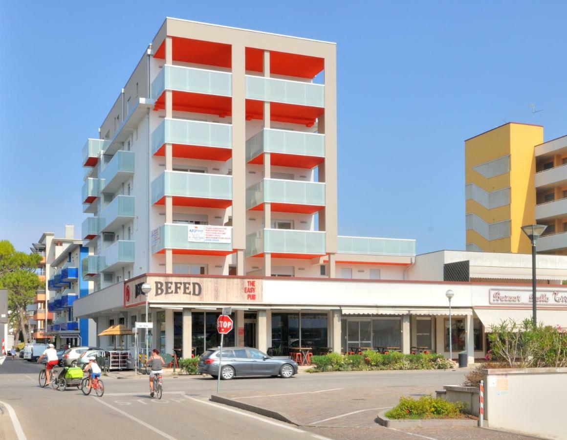Condominio Il Faro Bibione Exterior foto